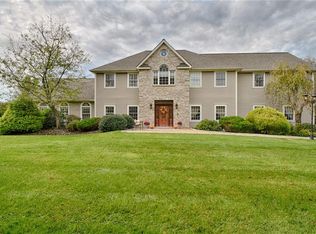 36 Arbor Rd, Campbell Hall, NY 10916