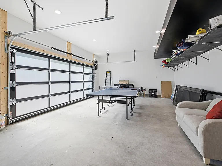 10024 Town Line Rd — Photo 32