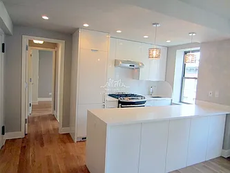 Rented by Rossi Living