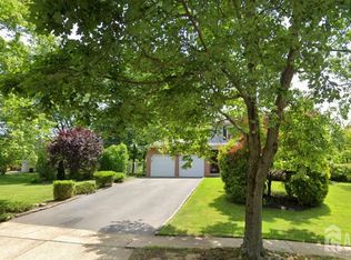 30 Pelham Pl, East Brunswick, NJ 08816