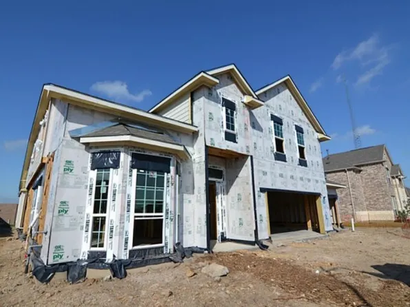 9107 Hollowcreek Point Ln, Cypress, TX 77433