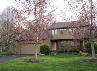 140 Turquoise Dr, Cortland, OH