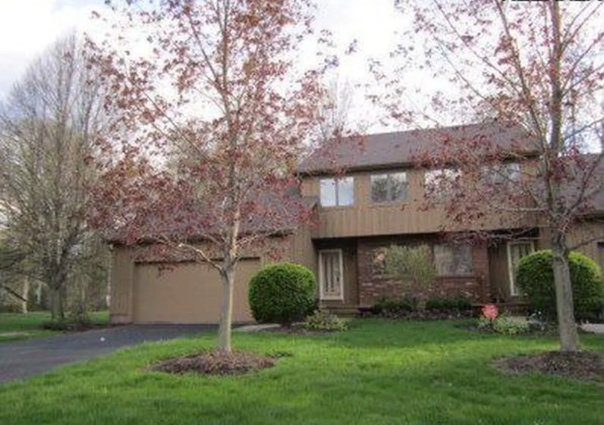 140 Turquoise Dr photo 1