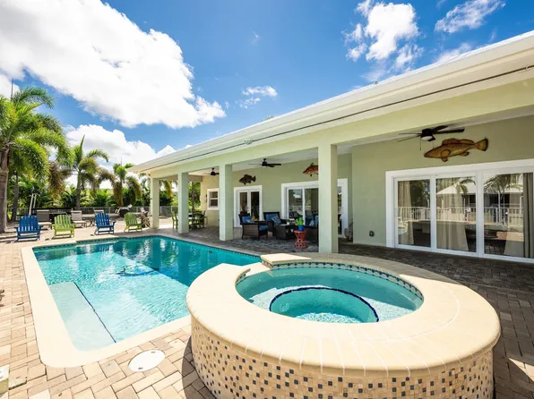 20867 5th Ave W, Cudjoe Key, FL 33042