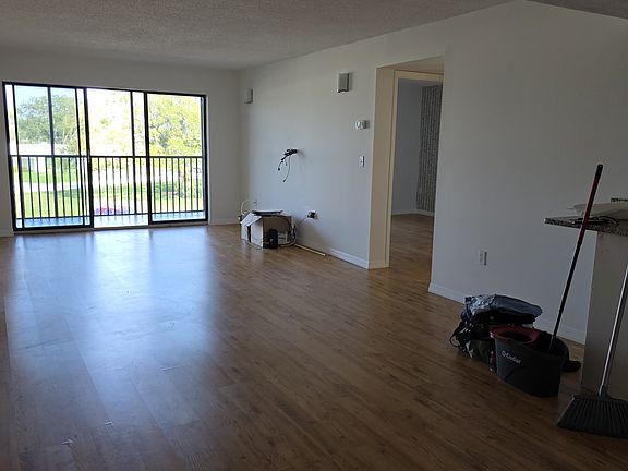 5th image of 4119 61st Avenue Ter W APT 307C