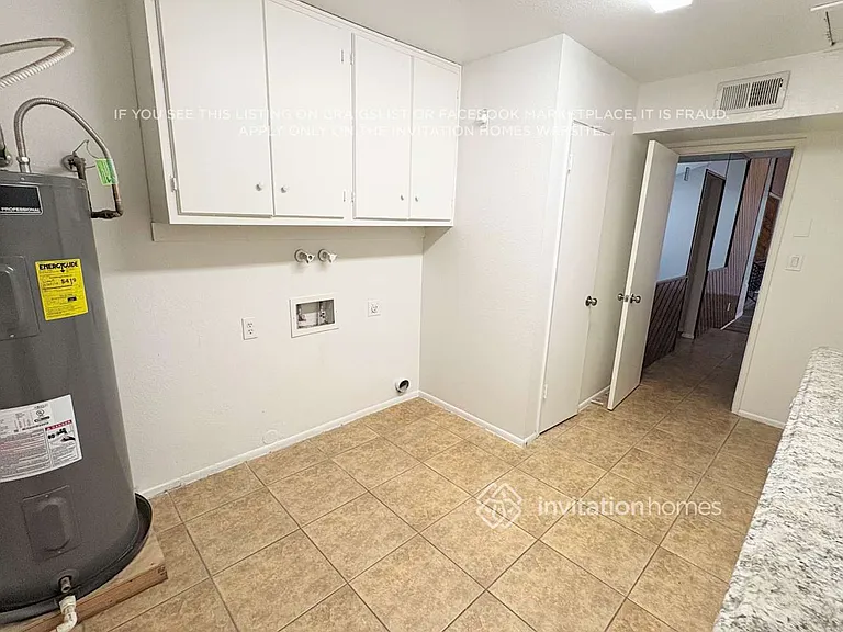 4507 W Gardenia Ave — Photo 20