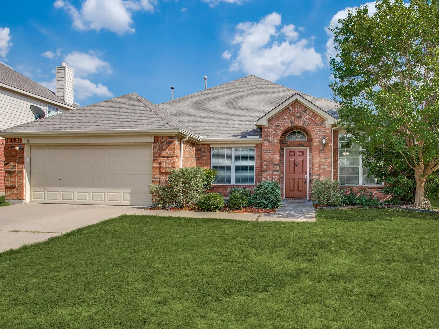 206 Misty Mesa Trl — Photo 1