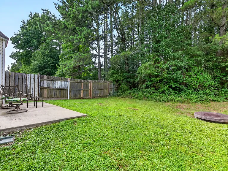 5495 Hampton Ct — Photo 30