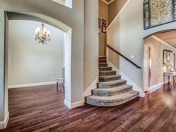 3rd image of 3065 Carlton Pkwy