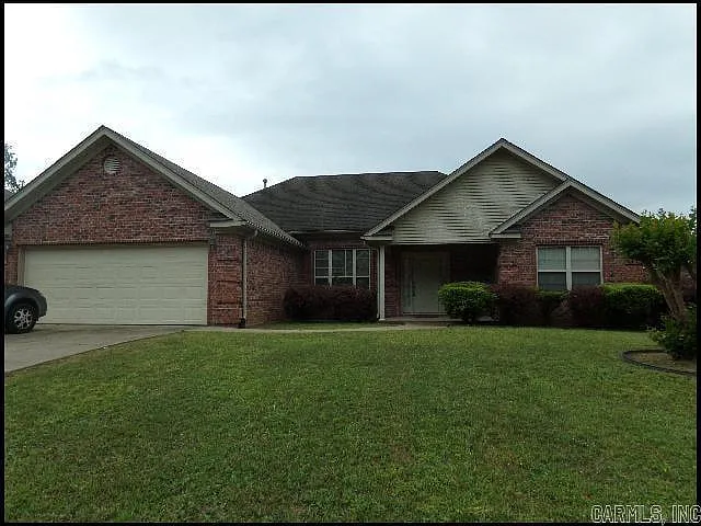 31 Congressional Dr