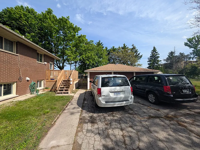 106 Godfrey Dr — Photo 10