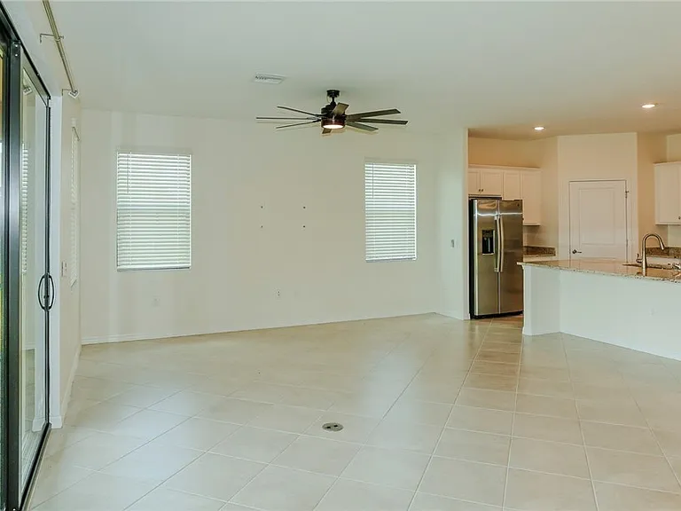 14771 Daroco Ln — Photo 3