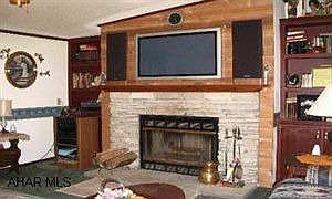 5th image of 110 Eisenhower Dr