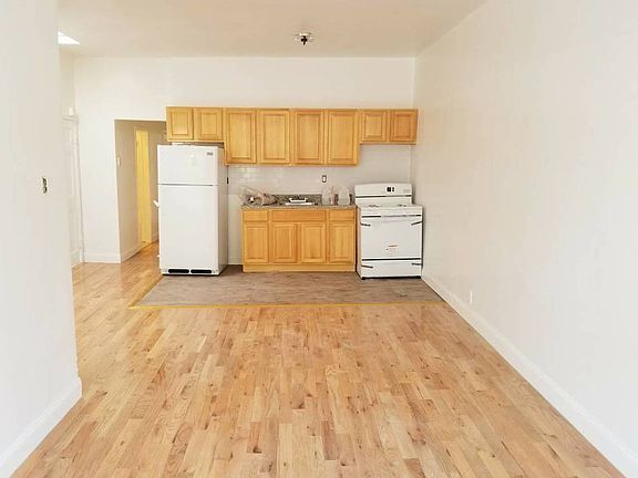 2nd image of 1768 Bergen St #3