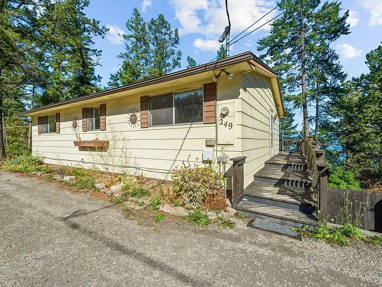 249 N Juniper Bay Rd — Photo 4