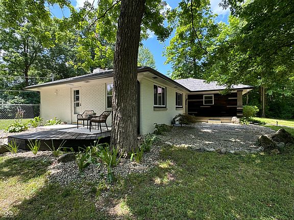 4th image of 881 W 77th Street North Dr
