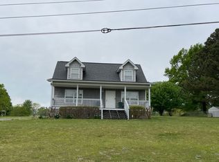 1004 Orchard Dr, Portland, TN 37148