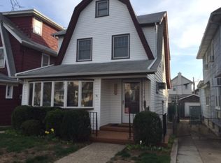 1752 Burnett St, Brooklyn, NY 11229