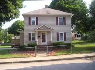 86 Shippee Ave, West Warwick, RI 02893