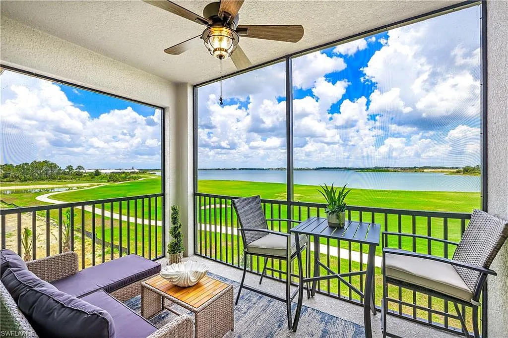 2 bed, 2.0 bath, 1170 sqft, $6,000 — Photo 1