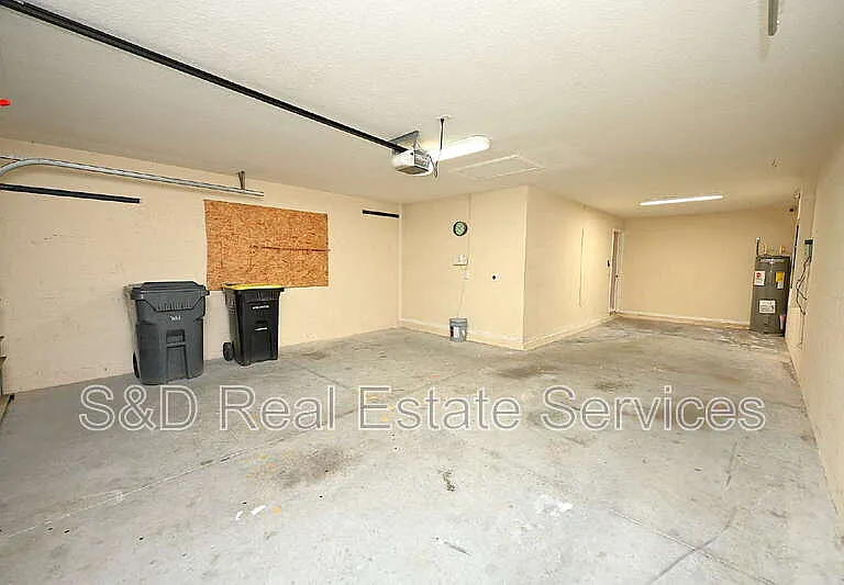 7147 Cedarcrest Blvd — Photo 35