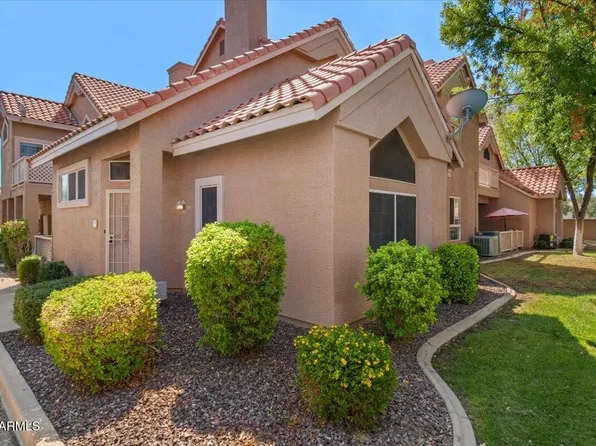 1633 E LAKESIDE Drive #76, Gilbert, AZ 85234