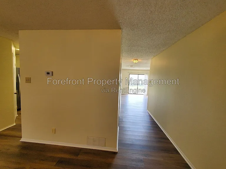 8219 Sunshine Trail Dr — Photo 9