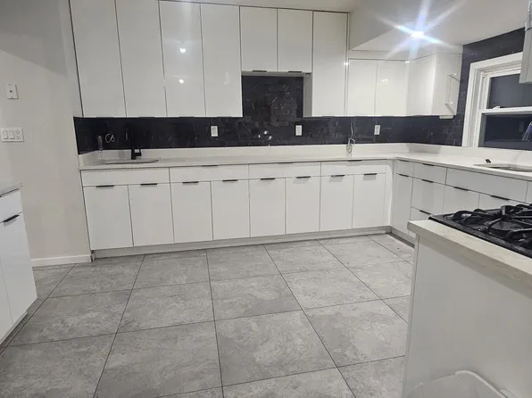 27 Andover Rd, Spring Valley, NY 10977