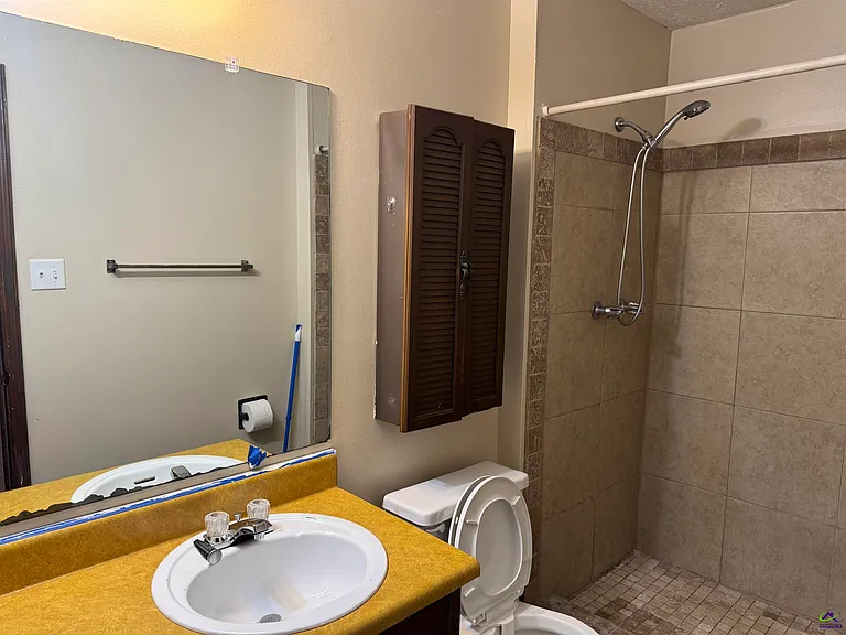 108 Renoir Ln — Photo 11
