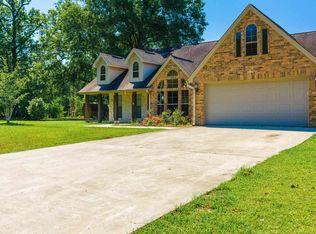 242 County Road 834, Buna, TX 77612