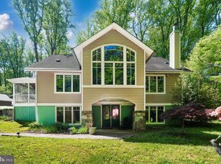 9328 Garden Ct, Potomac, MD 20854
