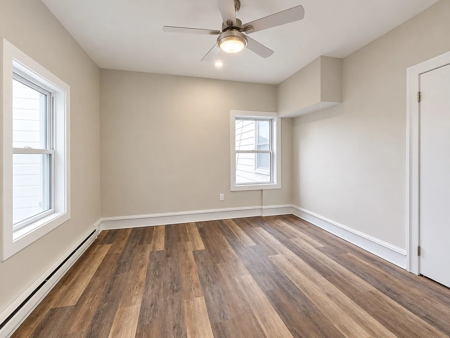 3 bed, $1,800 — Photo 4
