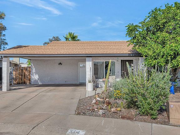 2nd image of 314 E SEQUOIA Drive
