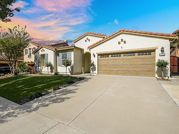 5th image of 1009 Westchester Court