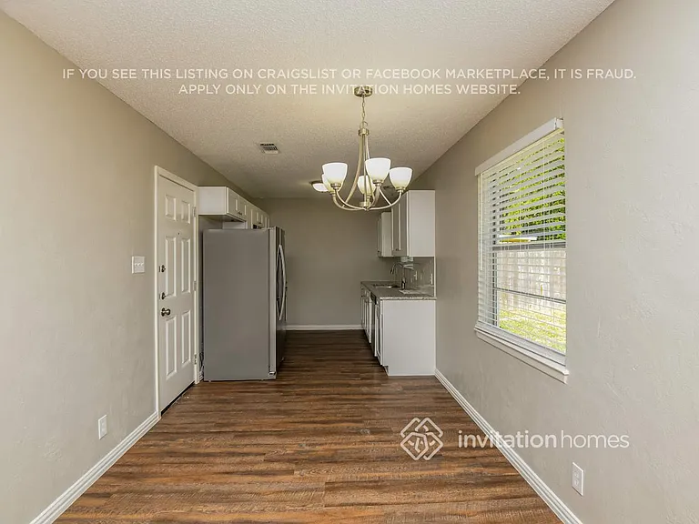 708 Sue Ann Ln — Photo 5