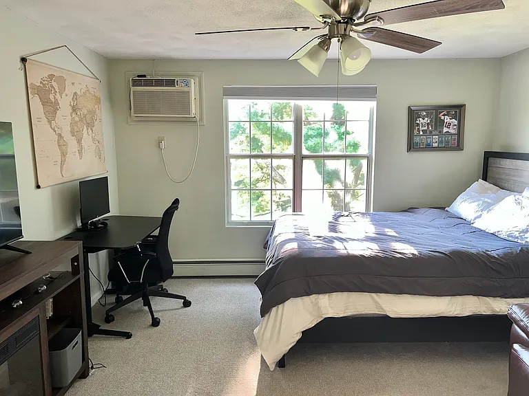 29 Swan Ct #C — Photo 7
