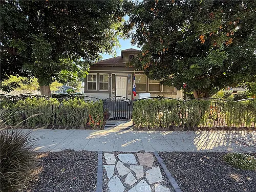 4193 5th St Photo 1
