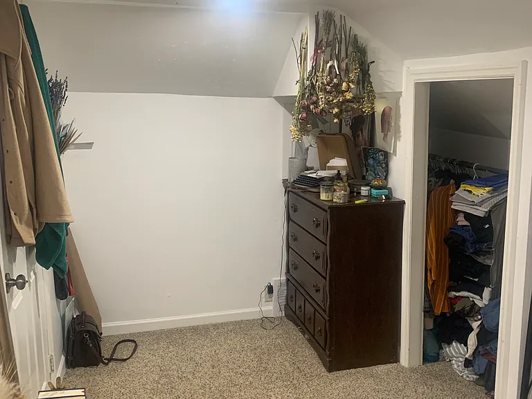 576 Annex Ct — Photo 11