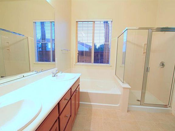 2nd image of 431 E Legacy Dr