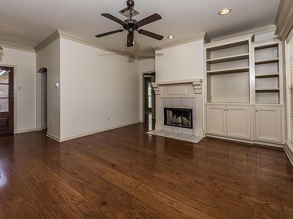 4th image of 202 Saint Blaise Ln