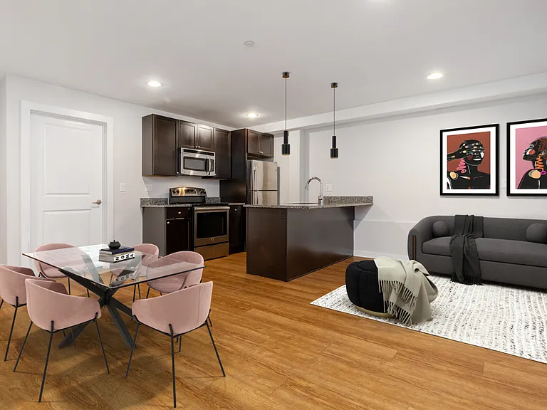 The Residences — Photo 18
