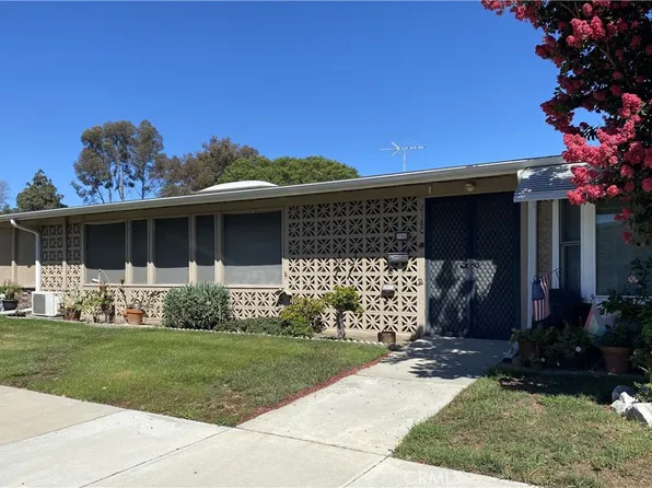 1060 Foxburg Rd #M9-218c, Seal Beach, CA 90740