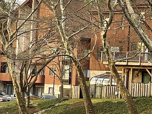4th image of 5530 Vantage Point Rd