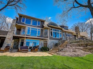 4675 N Pine Meadows Ln, Hartland, WI 53029