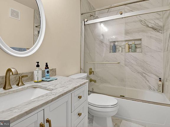 4th image of 8866 Ashgrove House Ln APT 201