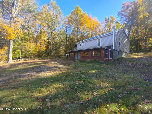 310 Peterson Road, Putnam Station, NY 12861