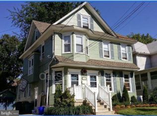 219 Woodlawn Ter #2, Collingswood, NJ 08108