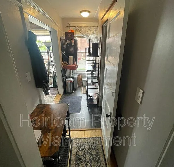 114 S 14th Ave E #3 — Photo 2