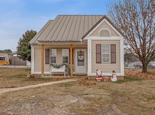 121 Christy Dr, Brookland, AR 72417