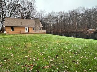 5133 Lovers Ln, North Lawrence, OH 44666